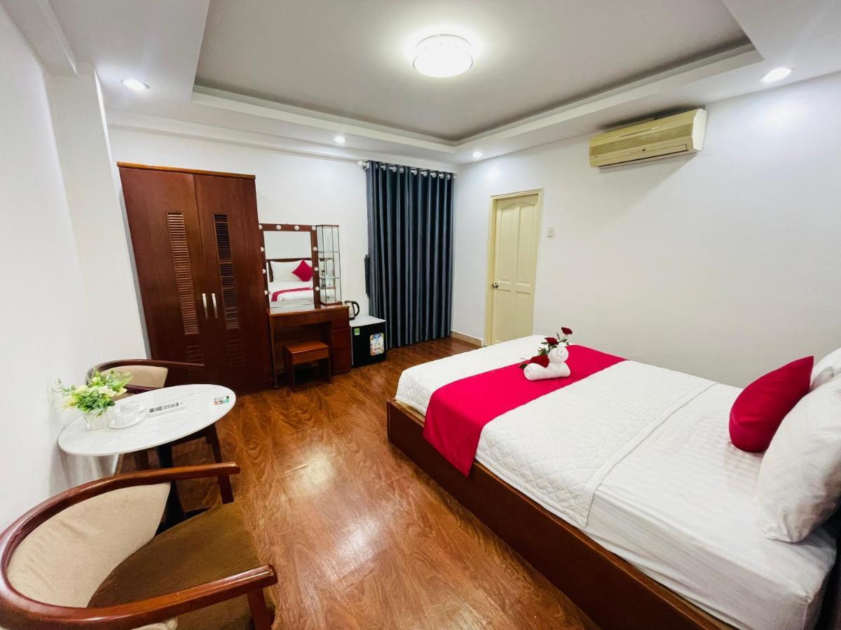 Khách sạn Phu Gia Bui Vien 3*